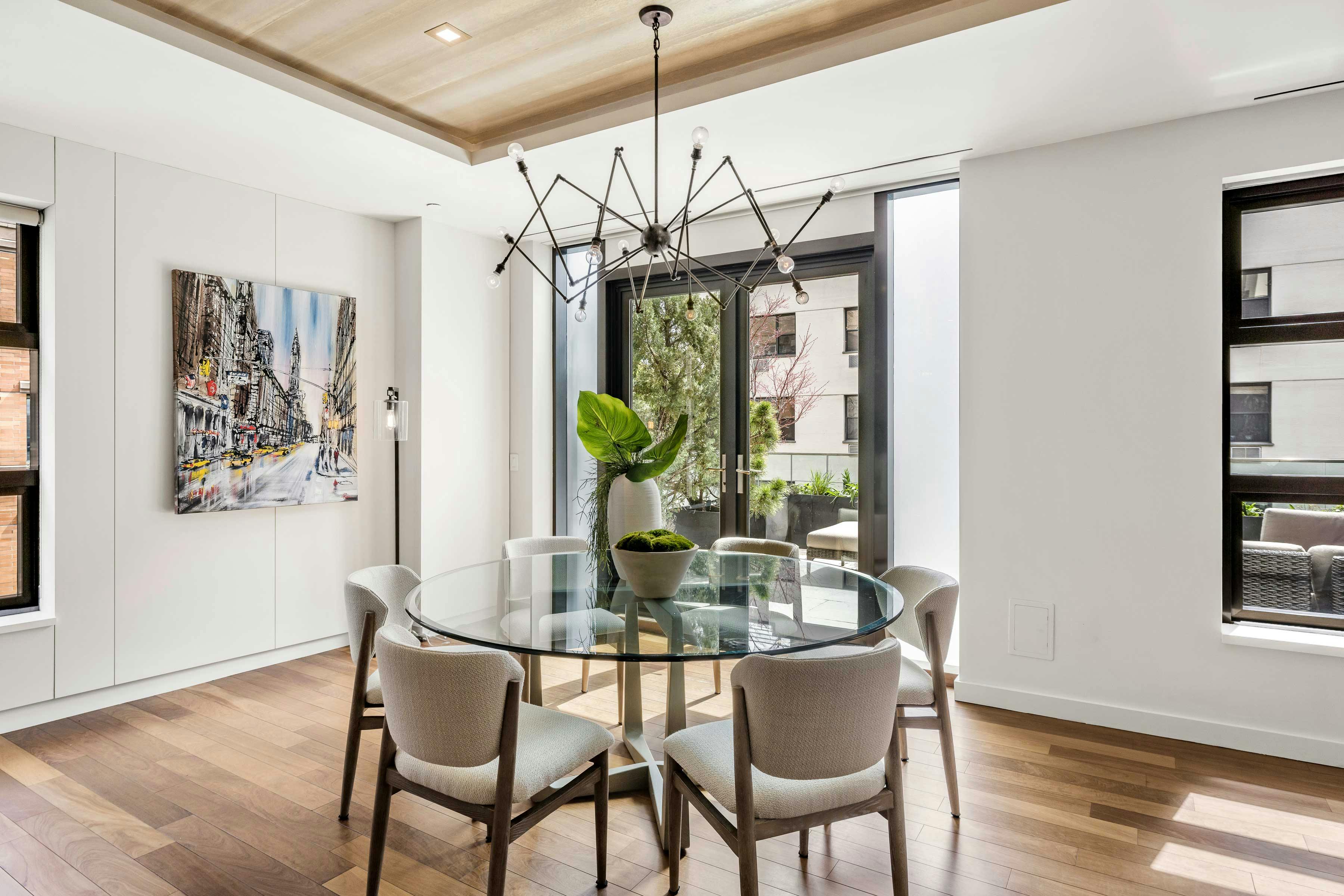 Meridith-Baer-Home-Home-Staging-New-York-West-Village-Penthouse-East-Highrise-Condos-and-Lofts-Dining-Room